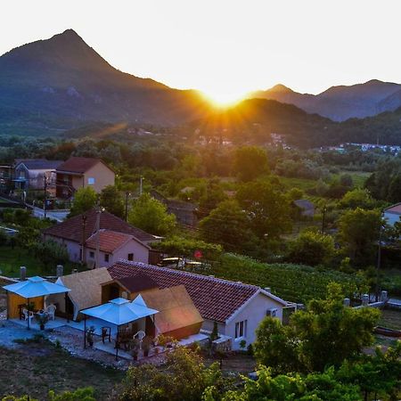 Sunlight Cottage Maya Virpazar Bagian luar foto