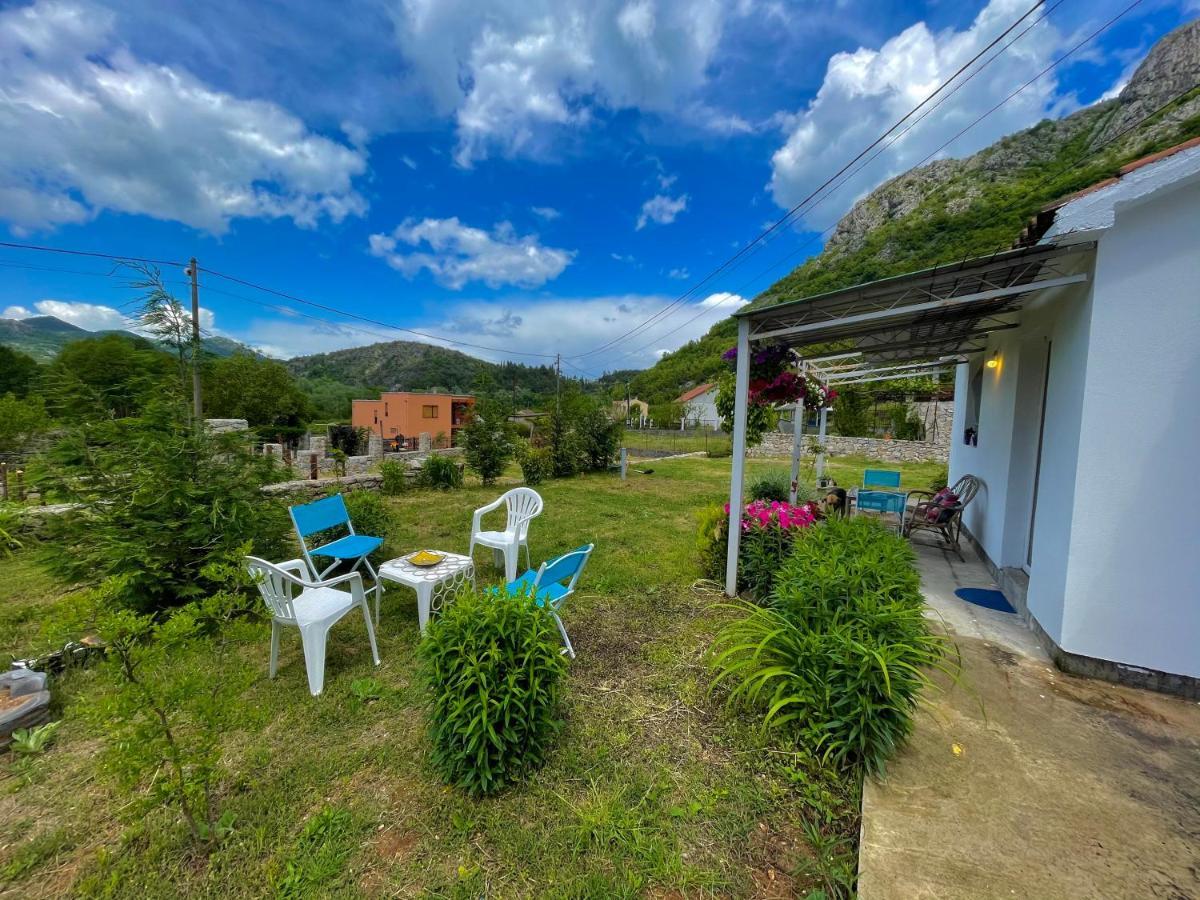 Sunlight Cottage Maya Virpazar Bagian luar foto