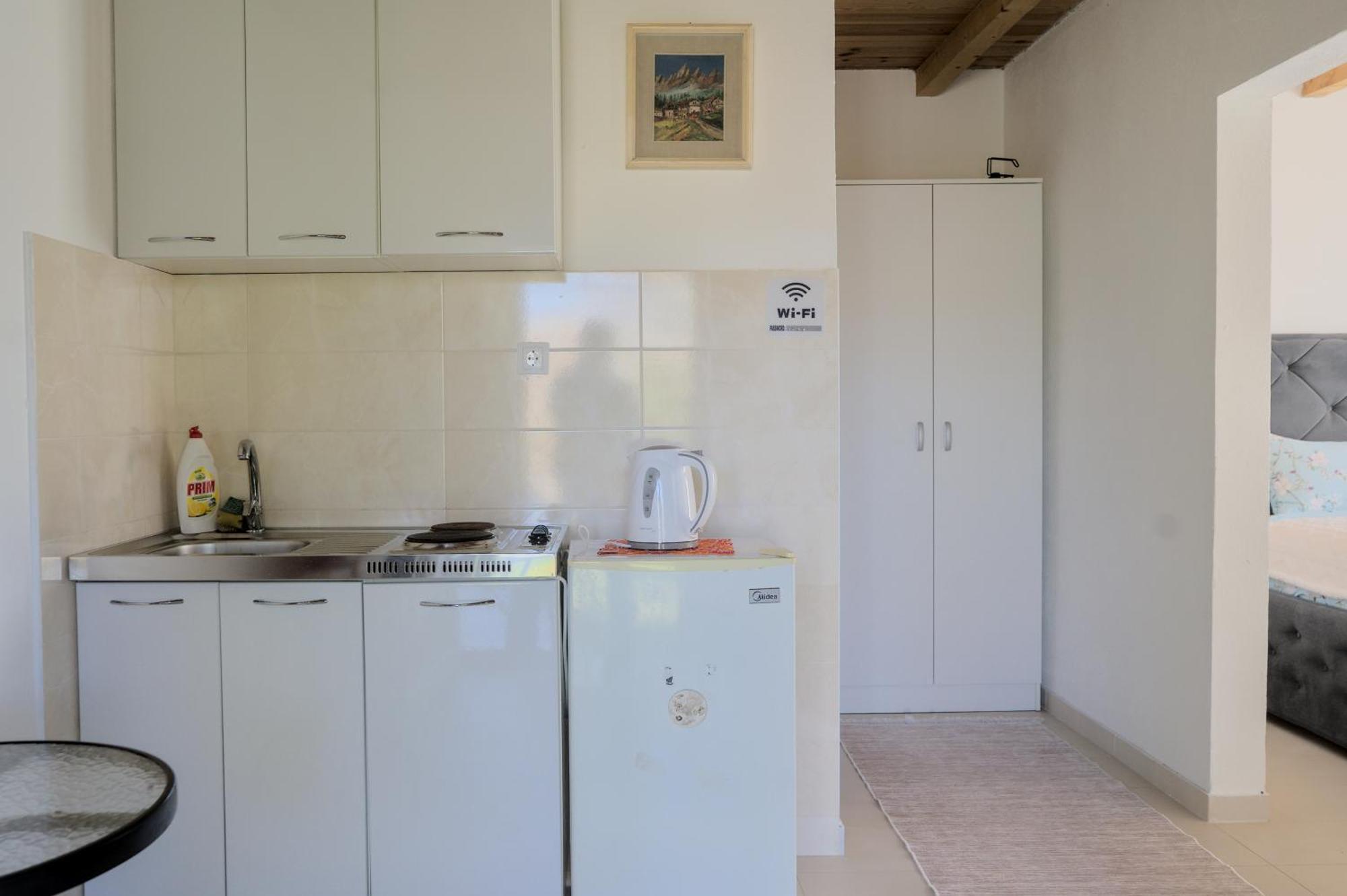 Sunlight Cottage Maya Virpazar Bagian luar foto