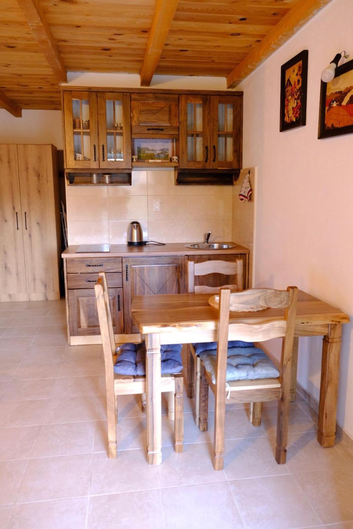 Sunlight Cottage Maya Virpazar Bagian luar foto