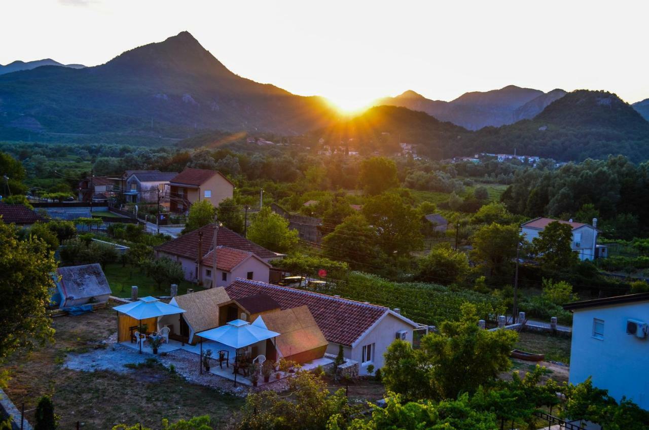 Sunlight Cottage Maya Virpazar Bagian luar foto